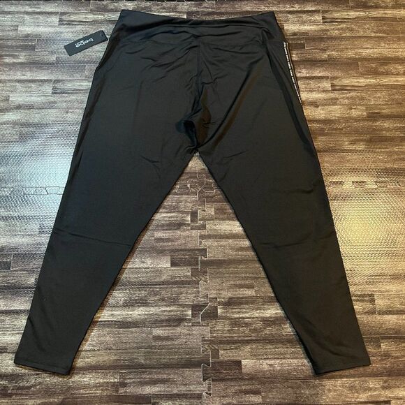 NWT BEBE SPORT Women's Black LUREX STRIPE LEGGINGs - Picture 6 of 6